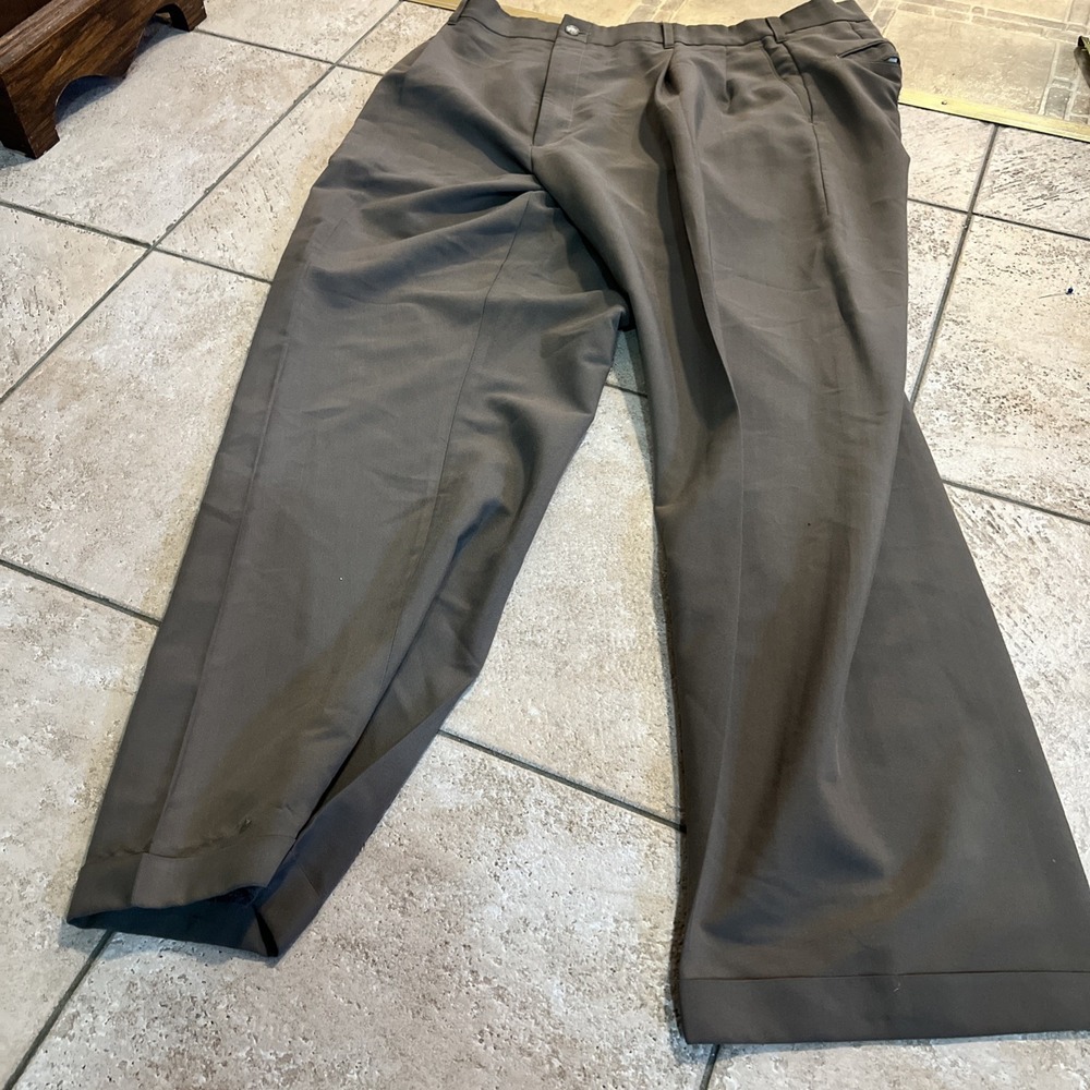 mens Haggar classic fit dress pants size‎ 38/32